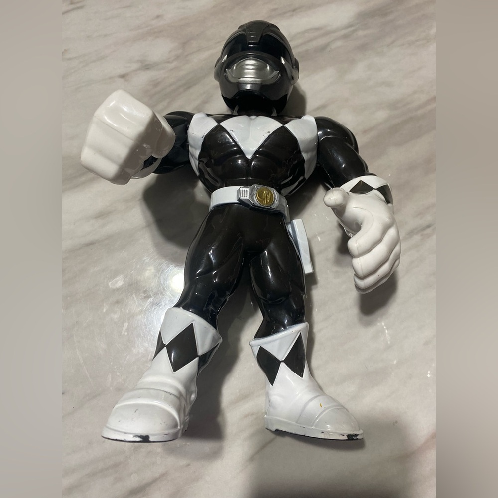 Power Ranger Action Figures - Picture 3 of 10